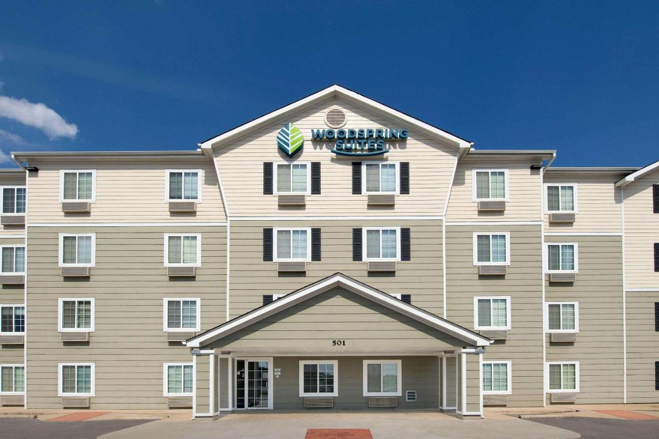 Hotel Woodspring 3*